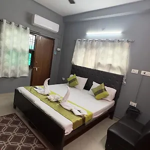 Aparajita Varanasi